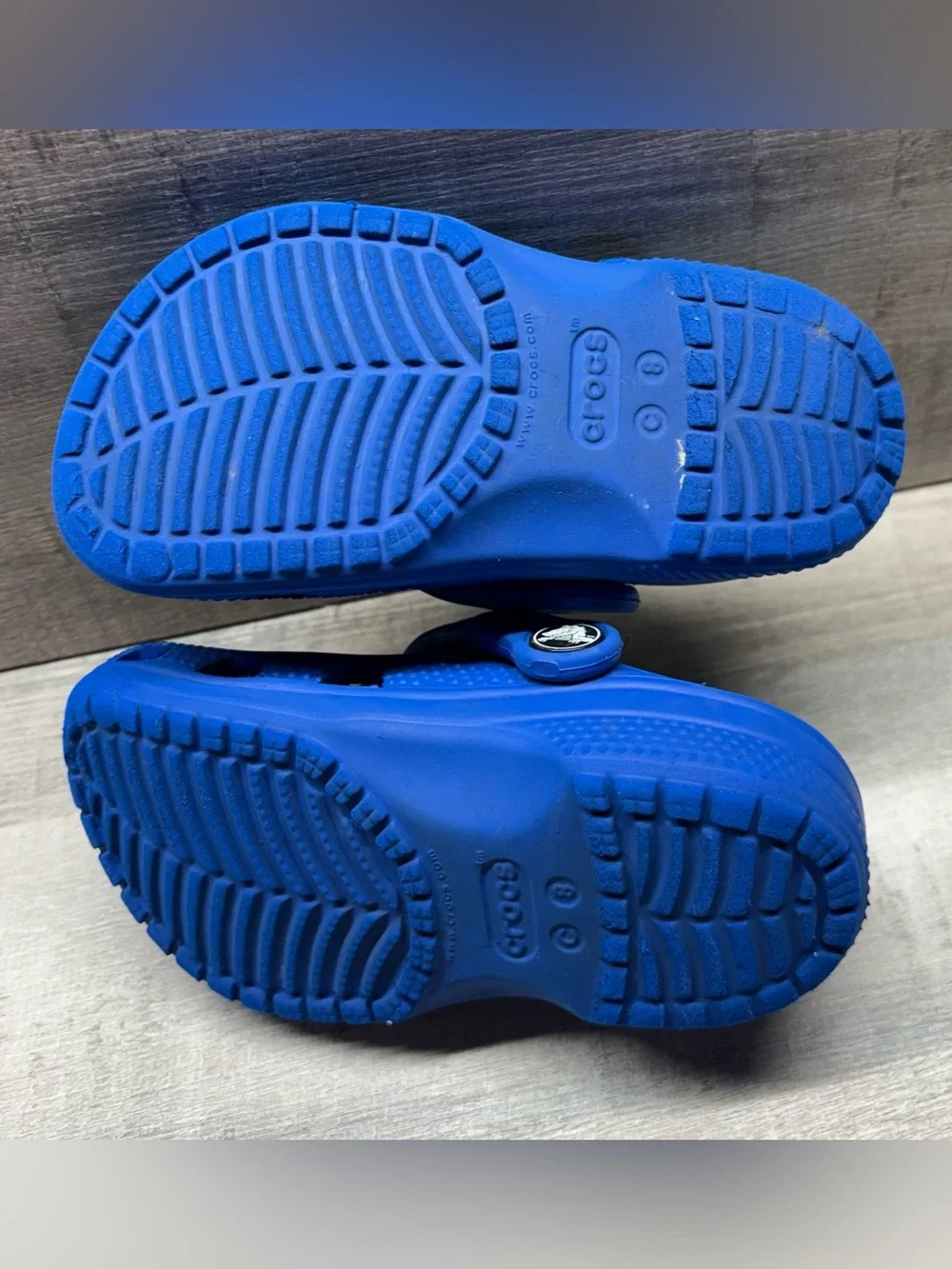 CROCS Classic Clog in Bright Blue for Kids